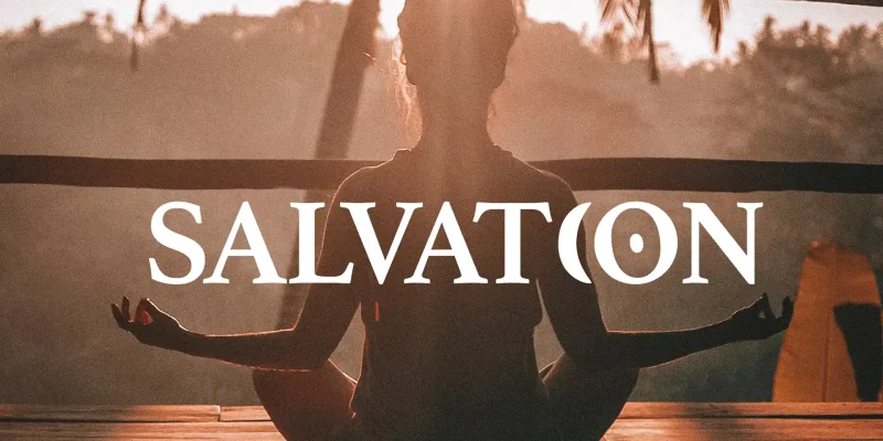 Brand Design von Corliss Design für Salvation Yoga, zu sehen ist das Logo ohne Subline auf einem Foto